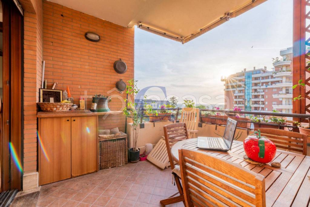 appartamento in vendita a Roma in zona Acilia