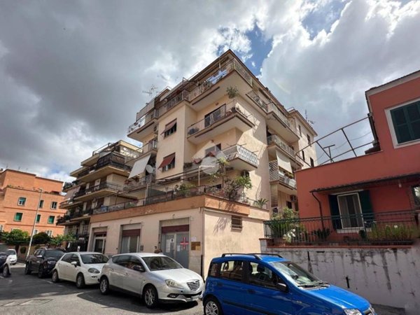 appartamento in vendita a Roma in zona Prenestino-Centocelle