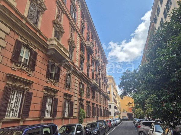 quadrivano in vendita a Roma in zona Rione Monti/Campitelli