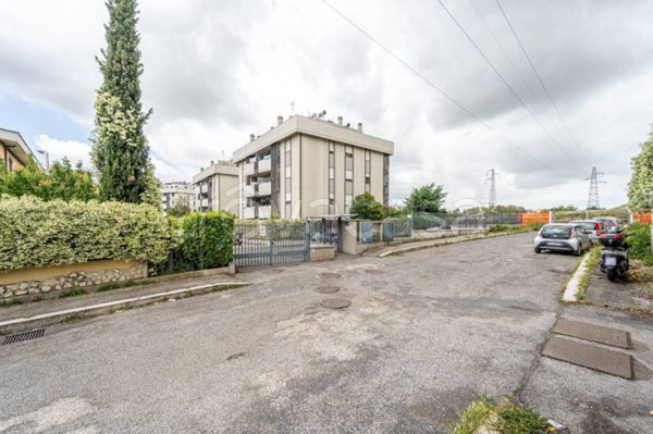 appartamento in vendita a Roma in zona Casalotti
