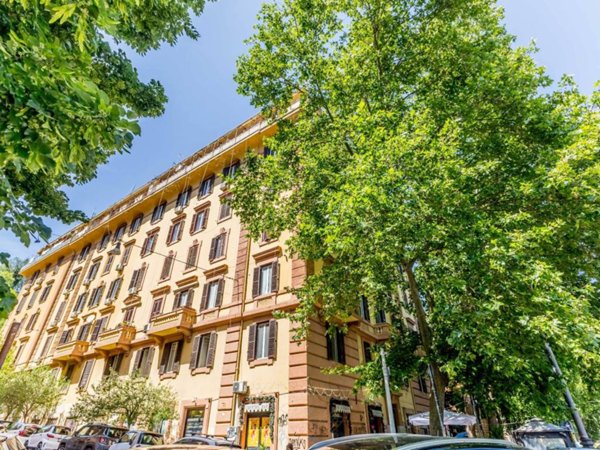 appartamento in vendita a Roma in zona Gianicolense
