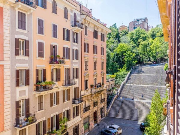 appartamento in vendita a Roma in zona Gianicolense