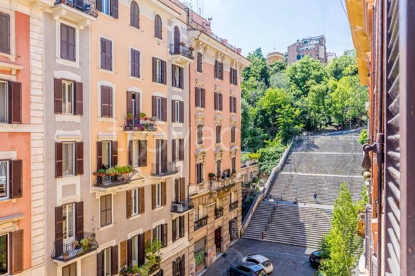appartamento in vendita a Roma in zona Gianicolense