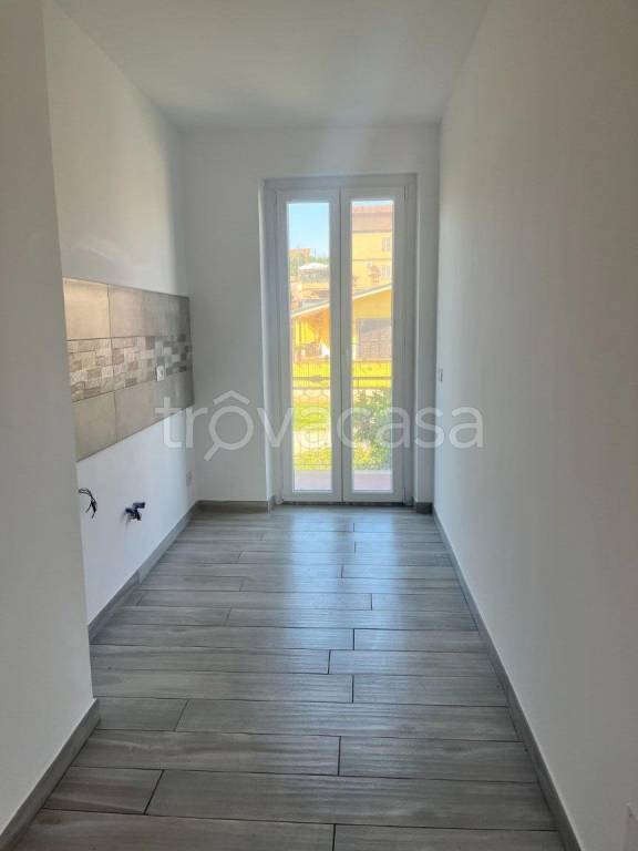 appartamento in vendita a Roma in zona Casal Morena