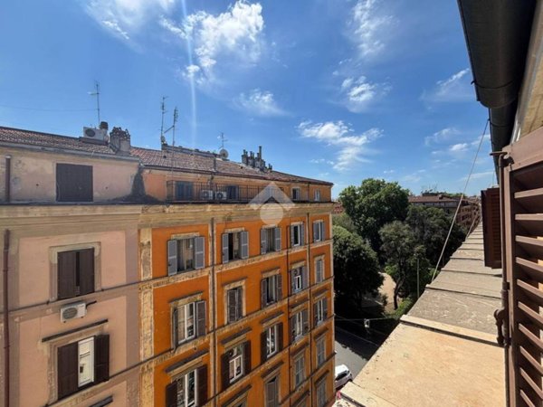 appartamento in vendita a Roma in zona Esquilino