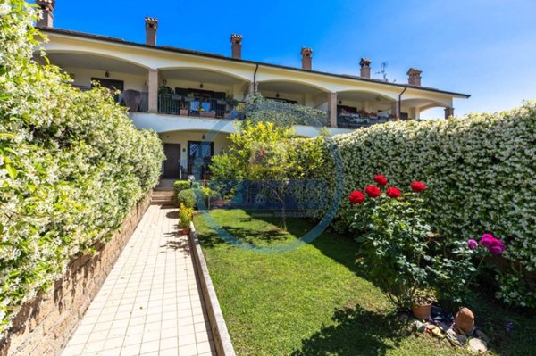 casa indipendente in vendita a Roma in zona Mezzocammino