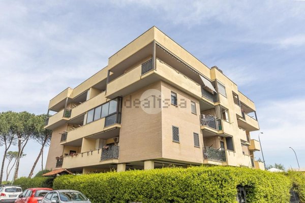 appartamento in vendita a Roma in zona Ponte di Nona