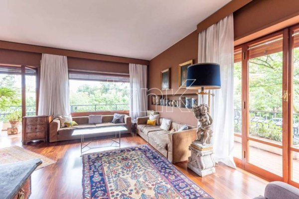 appartamento in vendita a Roma in zona Tor di Quinto