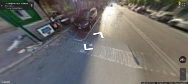 negozio in vendita a Roma in zona Tor di Quinto