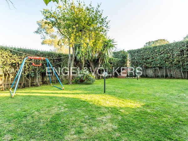 appartamento in vendita a Roma in zona Mostacciano