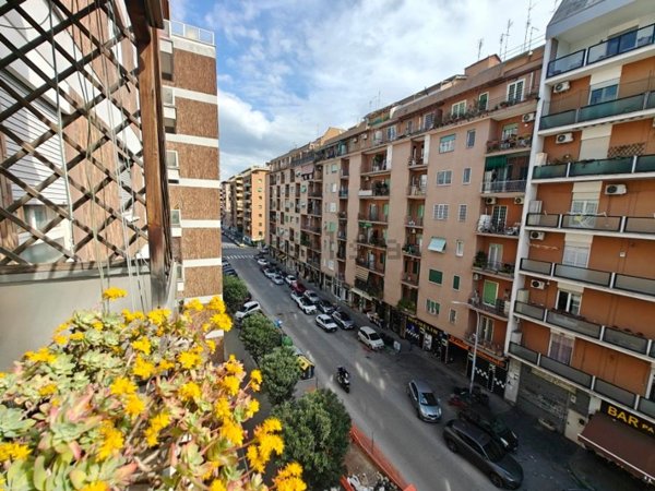 appartamento in vendita a Roma in zona Monte Sacro/Talenti