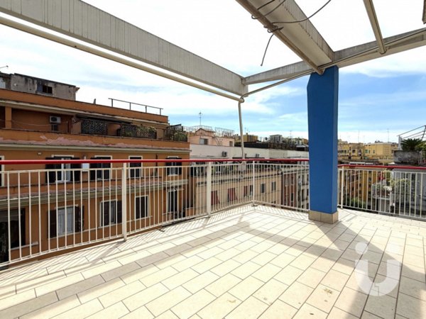 appartamento in vendita a Roma in zona Appio Latino