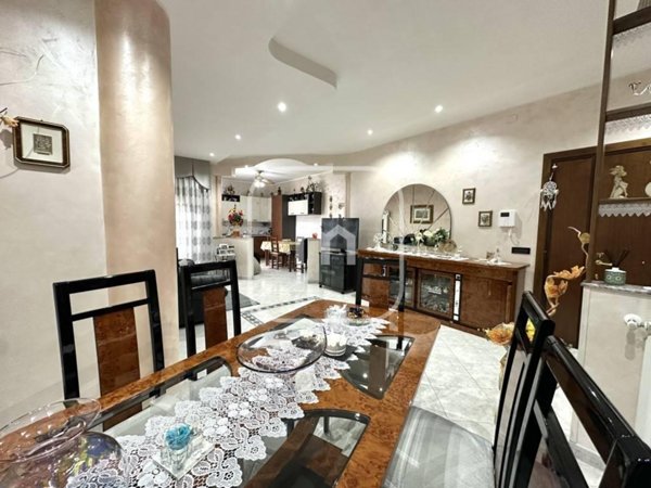 appartamento in vendita a Roma in zona Finocchio