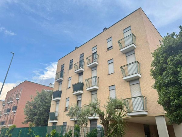appartamento in vendita a Roma in zona Tor Vergata/Torrenova