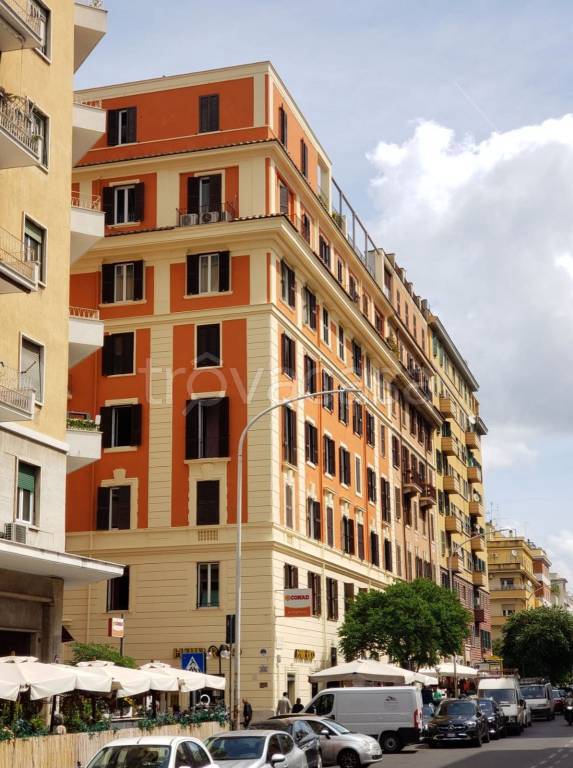 appartamento in vendita a Roma in zona Nomentano