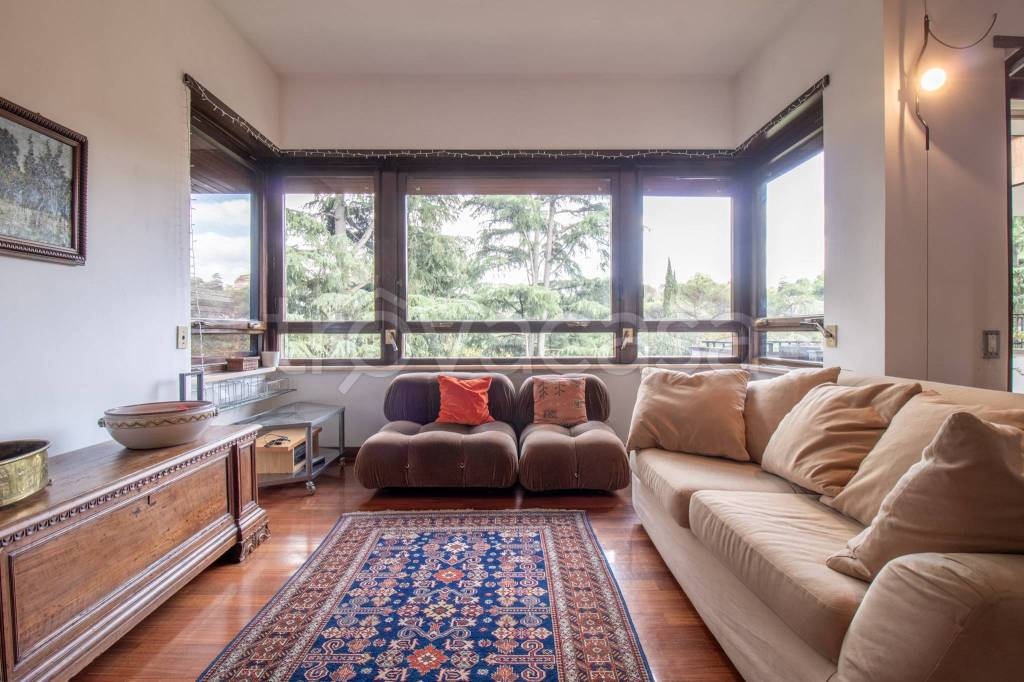 appartamento in vendita a Roma