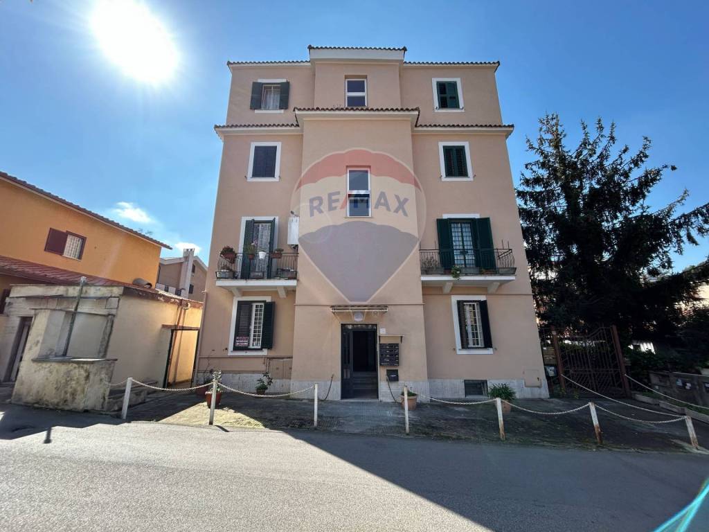 appartamento in vendita a Roma in zona Torrevecchia