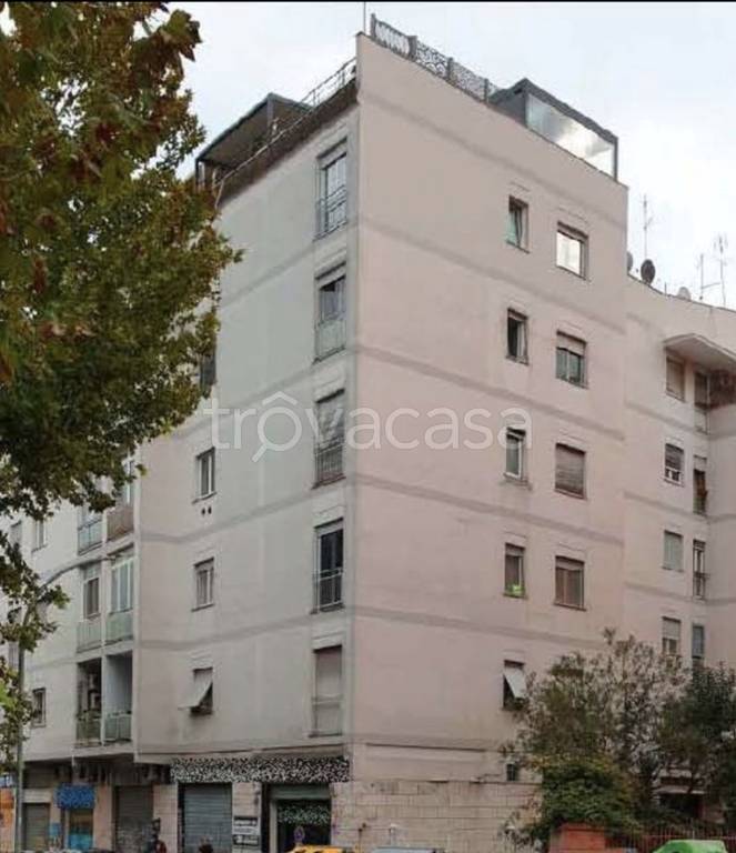 appartamento in vendita a Roma in zona Collatino