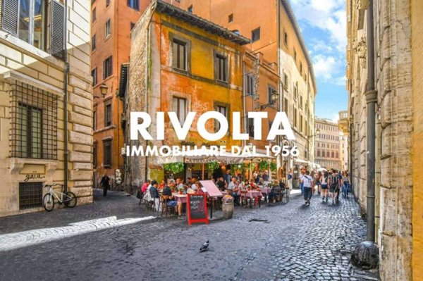 negozio in vendita a Roma in zona Trevi-Colonna