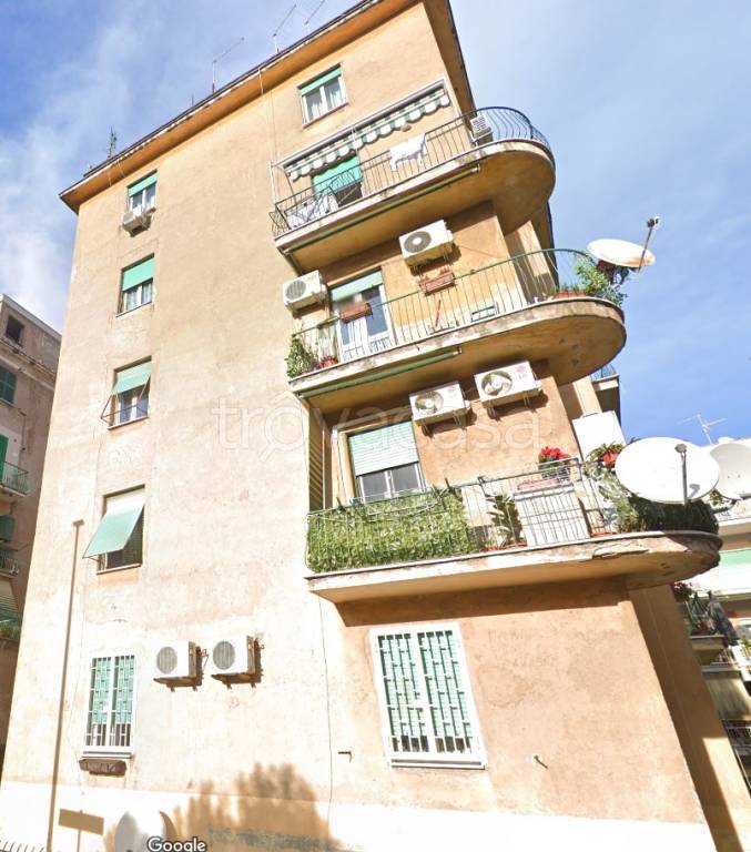 appartamento in vendita a Roma in zona Prenestino-Centocelle