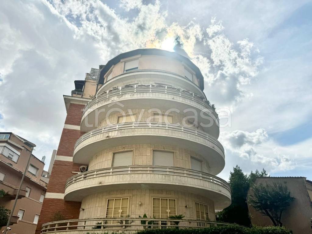 appartamento in vendita a Roma in zona Pinciano