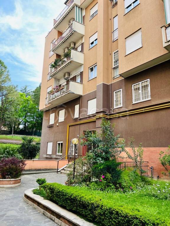 appartamento in vendita a Roma in zona Portuense