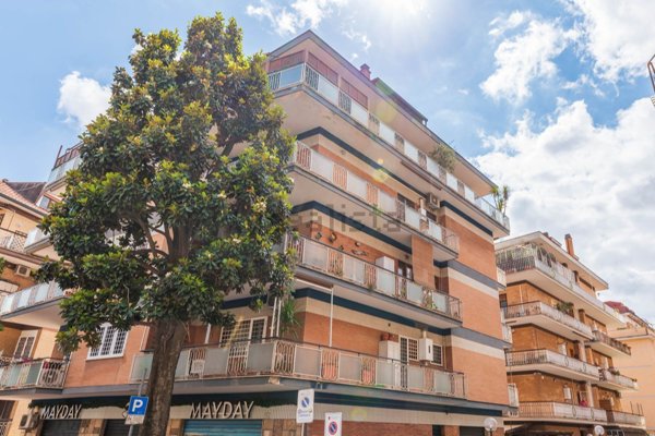 appartamento in vendita a Roma in zona Monte Sacro/Talenti