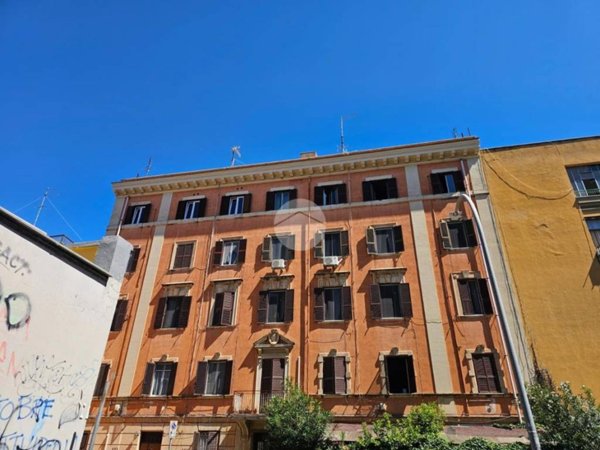 appartamento in vendita a Roma in zona Tuscolano