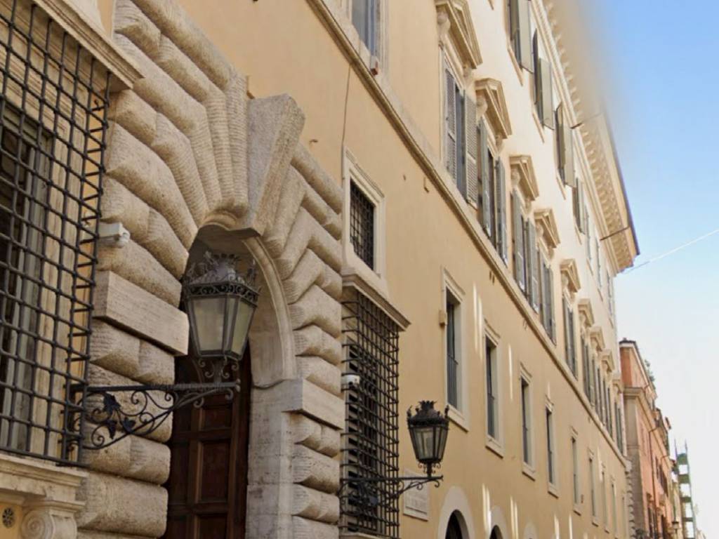 appartamento in vendita a Roma in zona Campo Marzio
