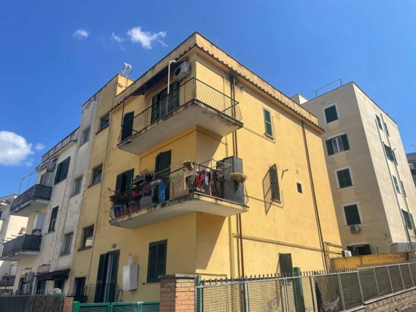 appartamento in vendita a Roma in zona Torre Maura