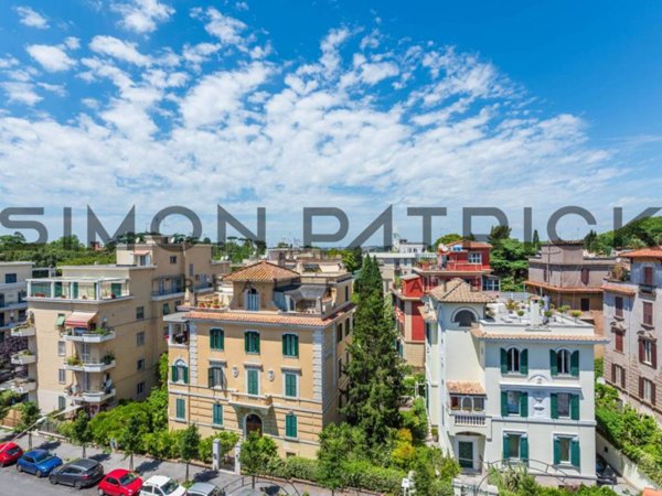 appartamento in vendita a Roma in zona Gianicolense