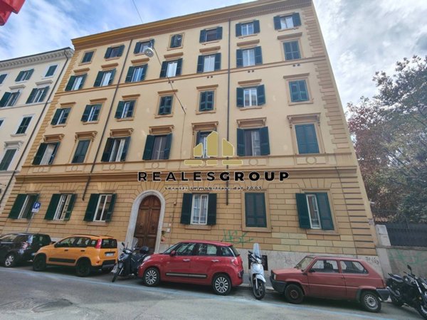 appartamento in vendita a Roma in zona Castro Pretorio