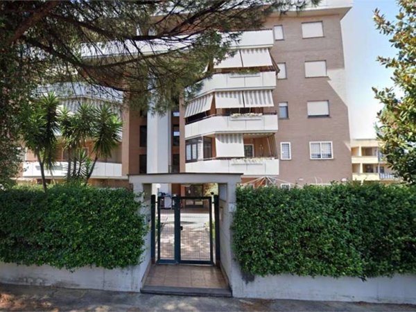 appartamento in vendita a Roma in zona Ponte di Nona