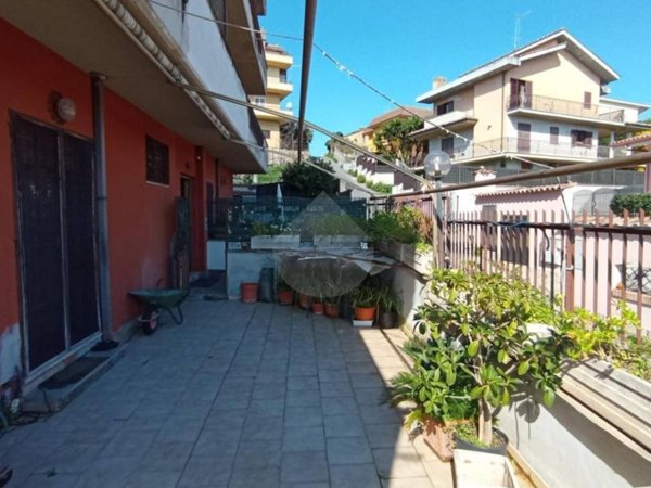 appartamento in vendita a Roma in zona Massimina/Casal Lumbroso