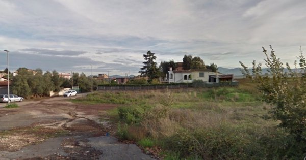 terreno industriale in vendita a Roma in zona Fosso di San Giuliano