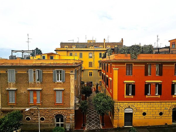 appartamento in vendita a Roma in zona Gianicolense