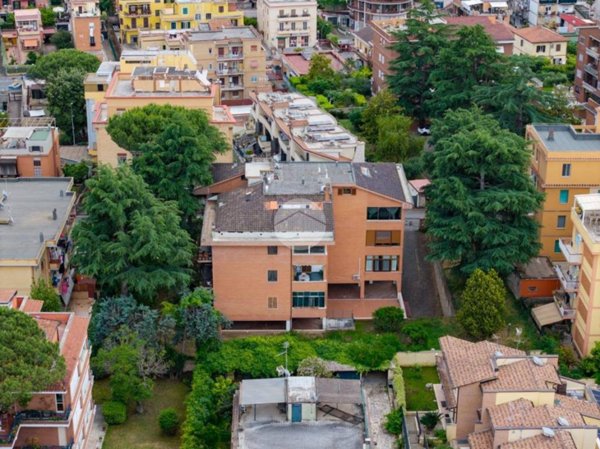 appartamento in vendita a Roma in zona La Pisana