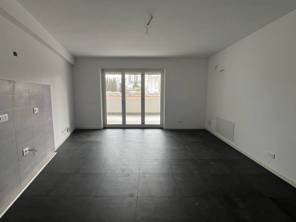 appartamento in vendita a Roma in zona Ardeatino