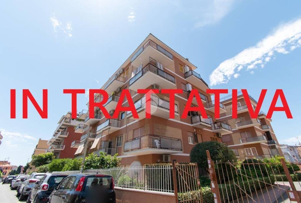 appartamento in vendita a Roma in zona Primavalle