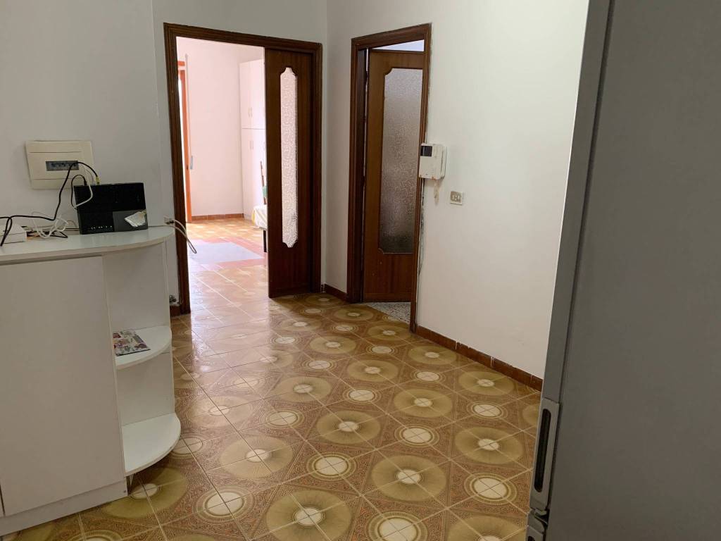 appartamento in vendita a Roma in zona Torre Angela