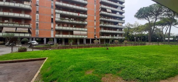 appartamento in vendita a Roma in zona Cinecittà