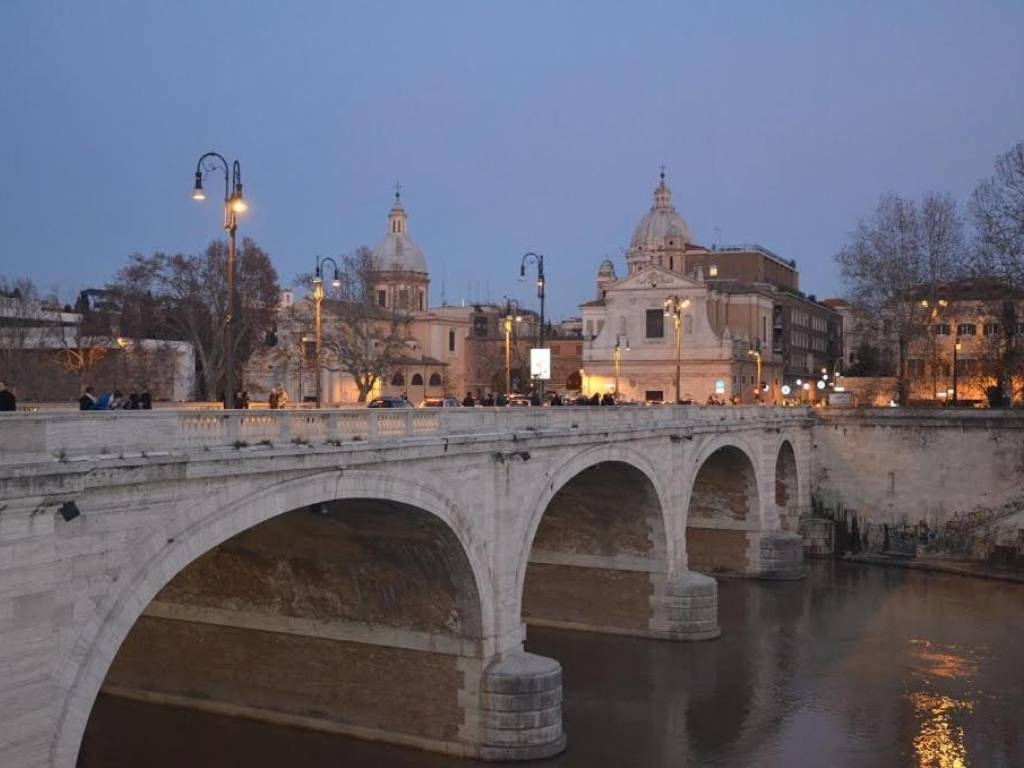negozio in vendita a Roma