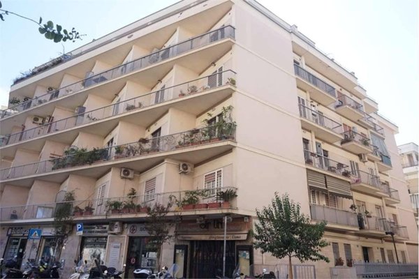 appartamento in vendita a Roma in zona Gianicolense