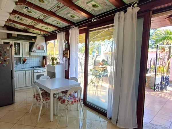 appartamento in vendita a Roma in zona Massimina/Casal Lumbroso