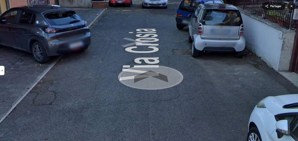 negozio in vendita a Roma in zona Appio Claudio