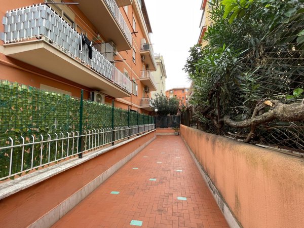 appartamento in vendita a Roma in zona Alessandrino
