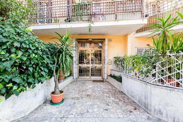 appartamento in vendita a Roma in zona Monte Sacro/Talenti