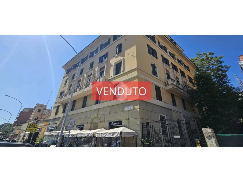 appartamento in vendita a Roma