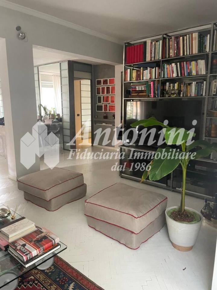 appartamento in vendita a Roma in zona Tor di Quinto