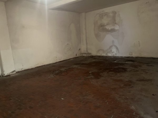 negozio in vendita a Roma in zona Della Vittoria